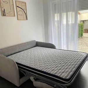 Studio Tout Confort, Au Pied De Toute Commodite, 2 Appartement Créteil
